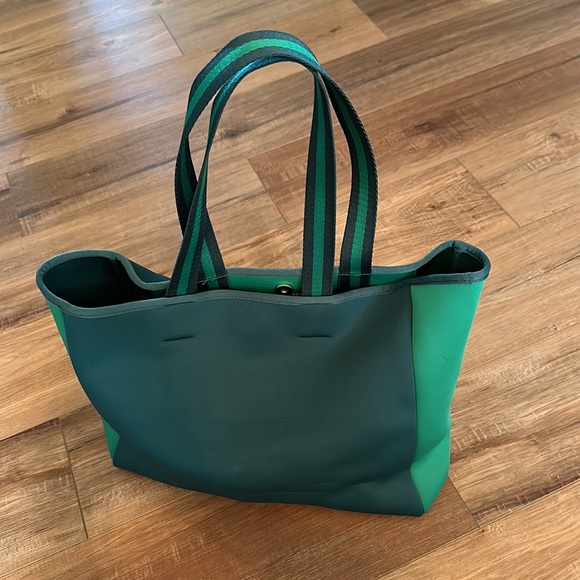 Summersault neoprene tote bag - Picture 9 of 9